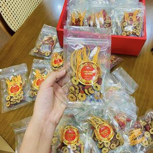 Trà đông trùng hạ thảo tứ vị
